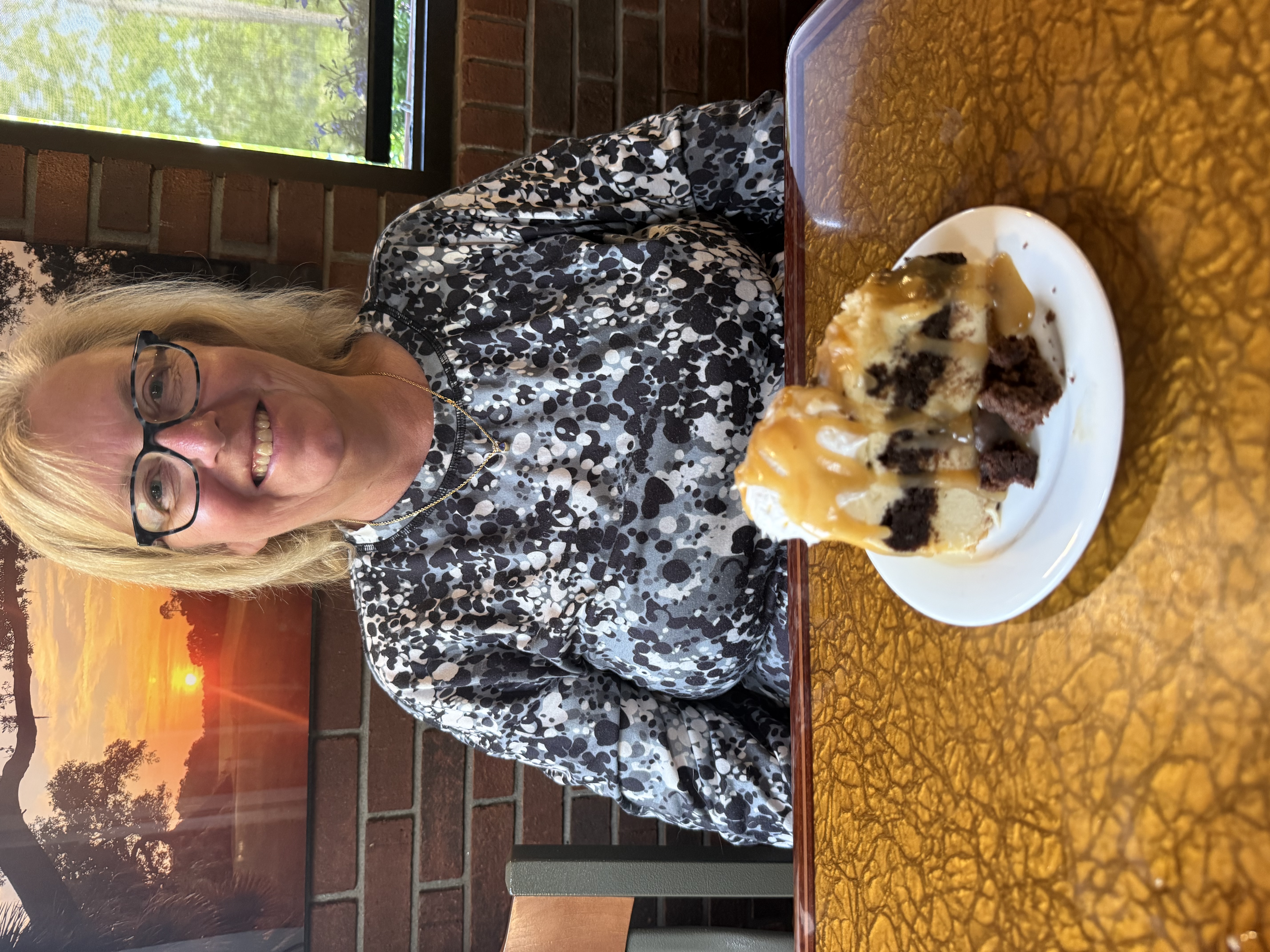 Donna with Caramel Brownie Cheesecake from Suba