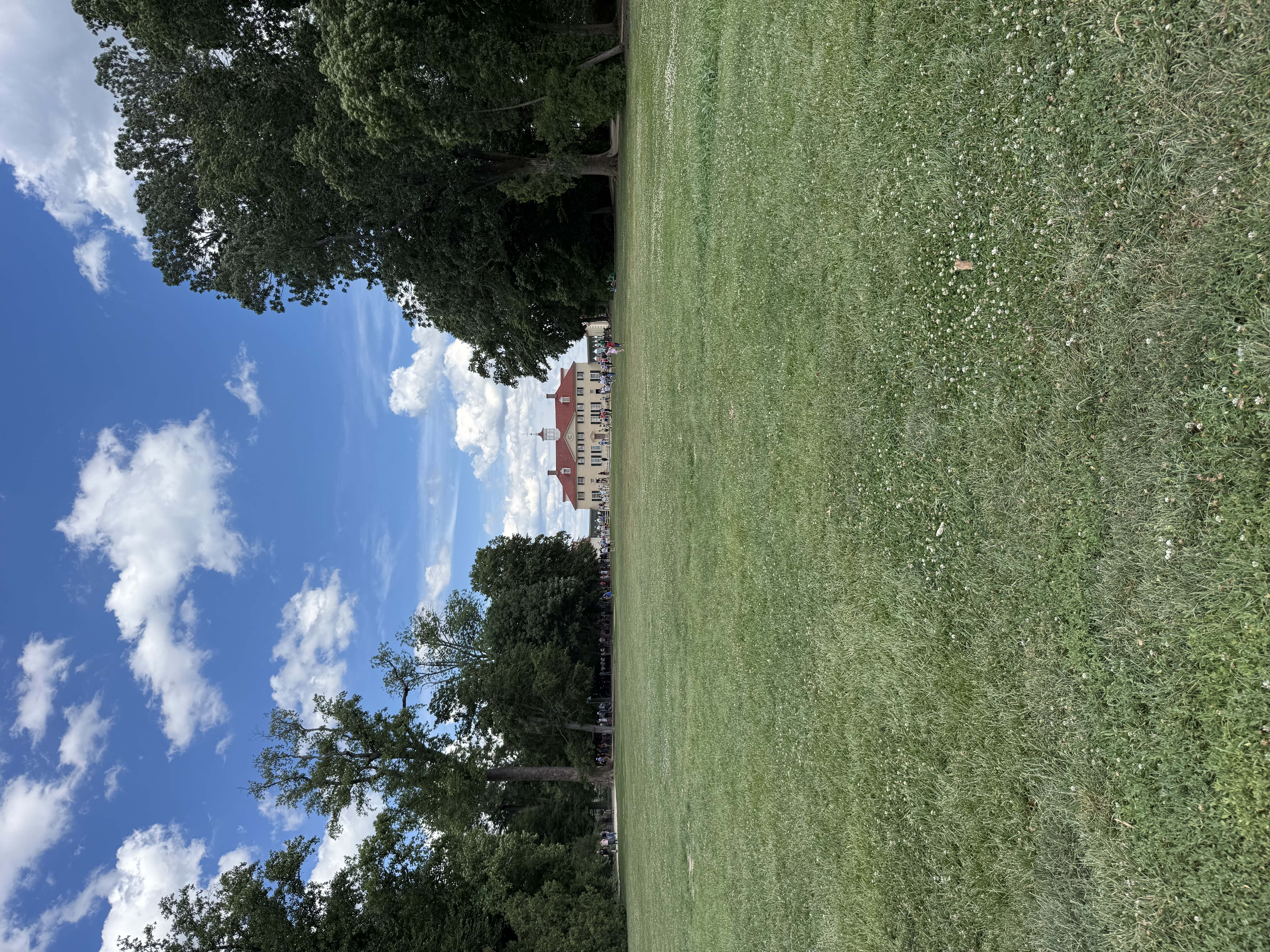 Mount Vernon from the rear