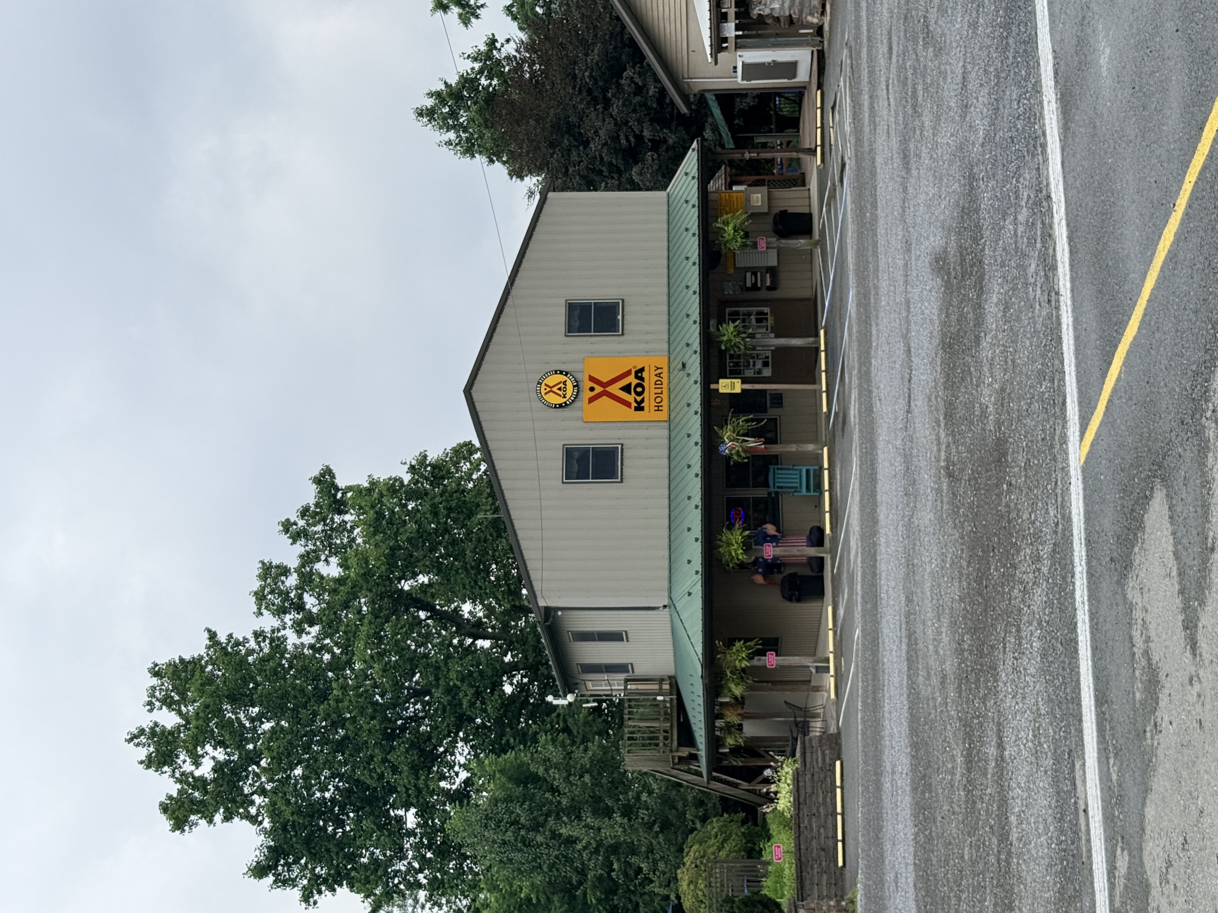 Elizabethtown / Hershey KOA Office